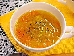 Fresh onion soup with Malony