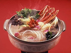 Yosenabe (one-pot dish of seafood and vegetables) 